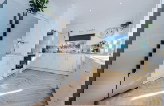 Photo 13 - R&R Character Victorian 4-Bedroom Home