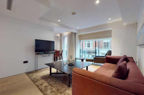 Photo 8 - Maddox Street - 2 bed