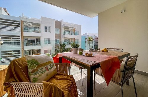 Foto 52 - Luxury 2 bed Condo Just Steps From the Beach