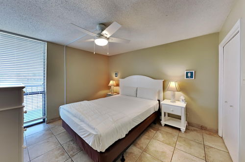 Photo 23 - Edgewater Beach and Golf Resort by Southern Vacation Rentals VIIII