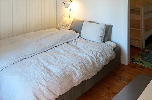 Foto 2 - 4 Person Holiday Home in Djurhamn