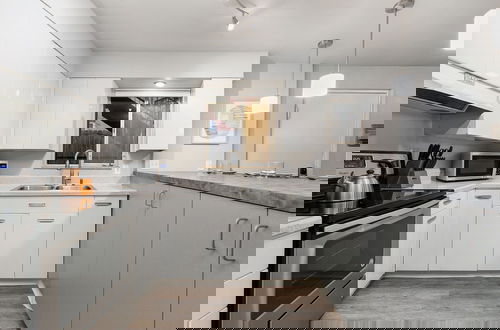 Foto 4 - Contemporary Condo in the Heart of Old Town