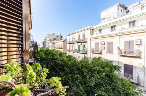 Photo 1 - Casa Dante With Balcony by Wonderful Italy