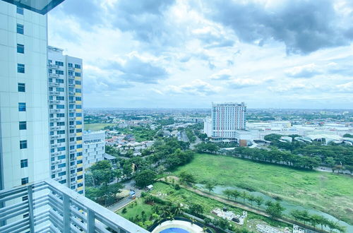 Photo 20 - Restful Studio At Springlake Summarecon Apartment Near Mall