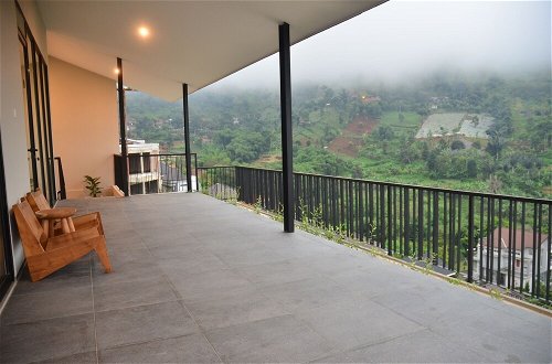 Foto 17 - Greenhill Mountain View Villa 8 BR with heated Private pool