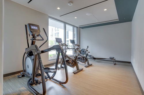 Photo 22 - Gorgeous 1Br at Clarendon With Gym