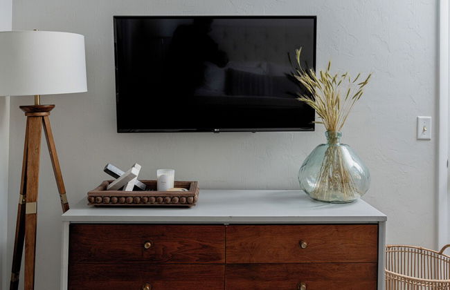 Quiet Convenient and Modern Haven - Foto 11