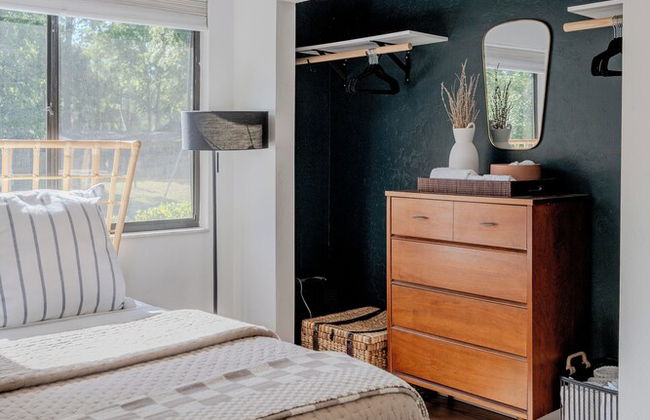 Quiet Convenient and Modern Haven - Foto 8