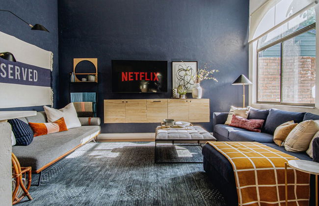 Quiet Convenient and Modern Haven - Foto 1