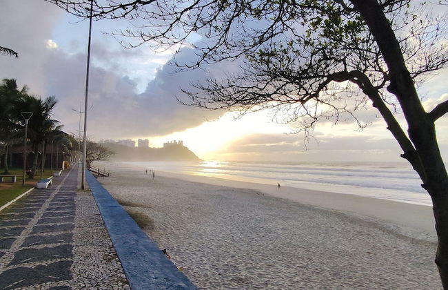 Pé na areia do Guarujá - Praia do Tombo (F) - Foto 61