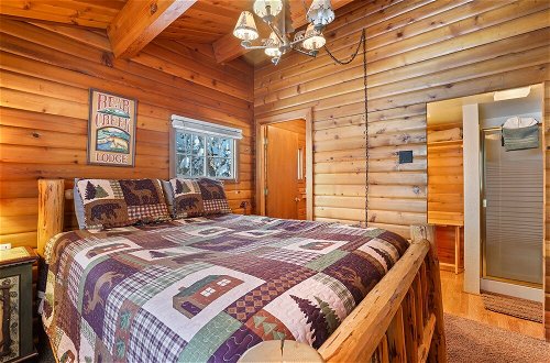 Photo 5 - Bear Woods Cabin