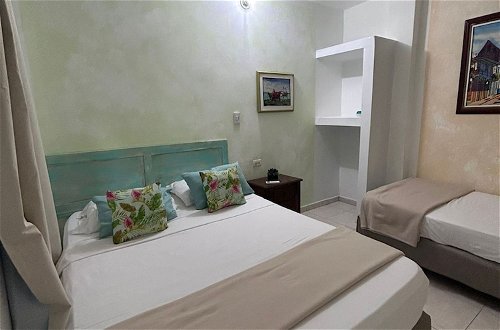 Photo 2 - 3 Bedroom Apartment in Getsemani