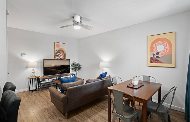 Stylish 1BR Near UT Highland Evonify - Foto 21