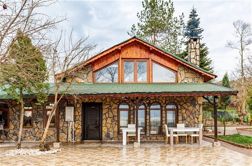 Photo 1 - Charming Villa on the Shore of Sapanca Lake