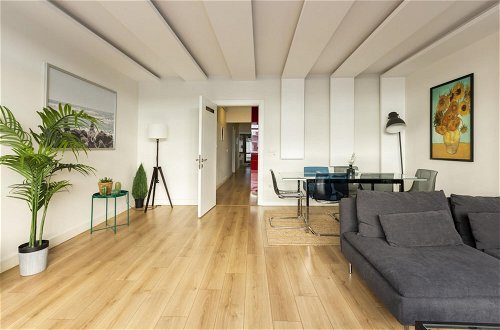 Photo 21 - Sleek and Central Flat With Backyard in Besiktas