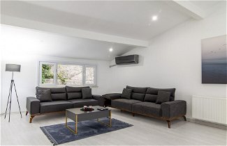 Foto 3 - Sleek House With a Lovely Terrace in Besiktas