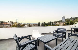Photo 2 - Sleek House With a Lovely Terrace in Besiktas