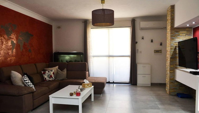 Foto 1 - Modern and Homely Apartment in Marsaskala