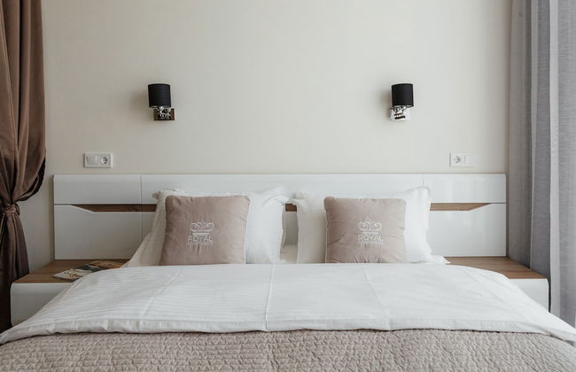 Royal Apartments Gagarinskoe plato 5a - Photo 17