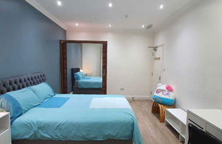 Photo 3 - Cosy Entire Home Kingscross Central London