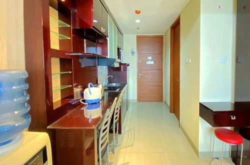 Photo 13 - Warm And Cozy Studio At Dago Suites Apartment