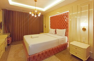 Foto 1 - Relaxing Studio At Mataram City Apartment