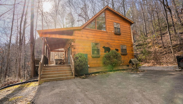 Photo 1 - Moonshine Ridge Cabin with Hot Tub and Fire Pit