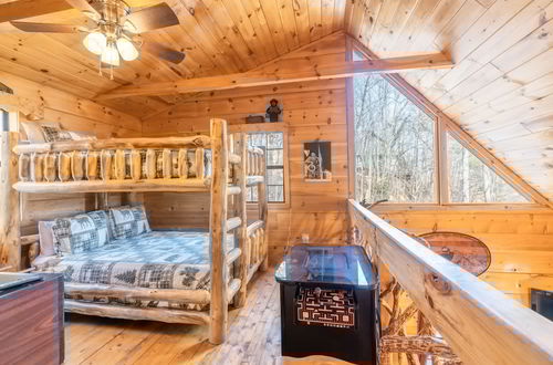 Photo 8 - Moonshine Ridge Cabin with Hot Tub and Fire Pit