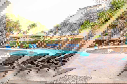 Foto 26 - A Piece of Heaven by Avantstay Private Pool, Sleeps 14 Pet-friendly