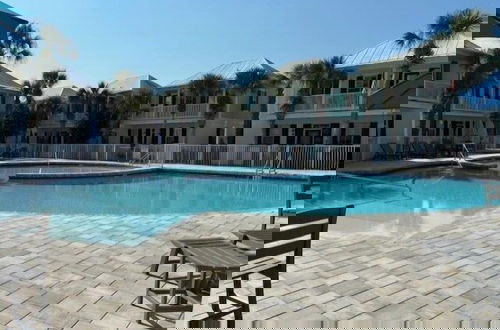 Foto 23 - Charming Patio Home - Community Pool & Hot Tub