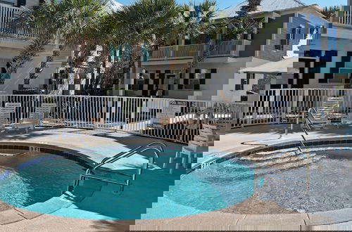 Foto 23 - Charming Patio Home - Community Pool & Hot Tub