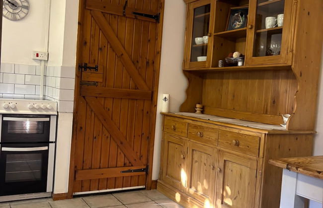 2 Bed Barn - Sleeps 4 - Pets - Parking - Wifi - Foto 5