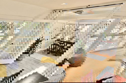 Foto 2 - Park Avenue Beach Paradise Chic & Secluded 4 BDR