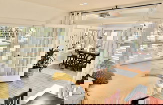 Foto 2 - Park Avenue Beach Paradise Chic & Secluded 4 BDR