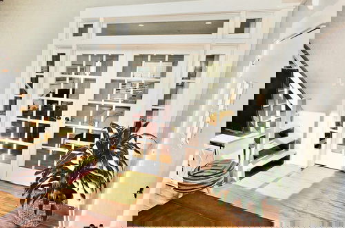 Photo 33 - Park Avenue Beach Paradise Chic & Secluded 4 BDR