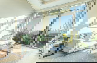 Foto 2 - Elite LUX Holiday Homes - Skyline Oasis One Bedroom Premium Apartment in Al Jaddaf