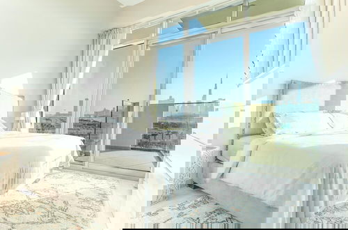 Foto 7 - Elite LUX Holiday Homes - Skyline Oasis One Bedroom Premium Apartment in Al Jaddaf