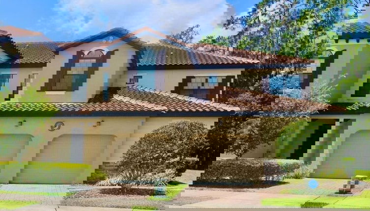 Foto 1 - Tropical Fountains 3 Bedroom Condo by RedAwning