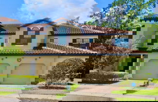 Foto 1 - Tropical Fountains 3 Bedroom Condo by RedAwning
