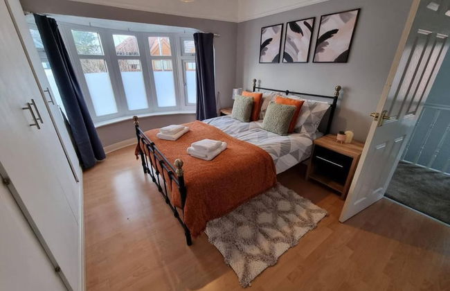 3 Bed Spacious House With Parking - Foto 14