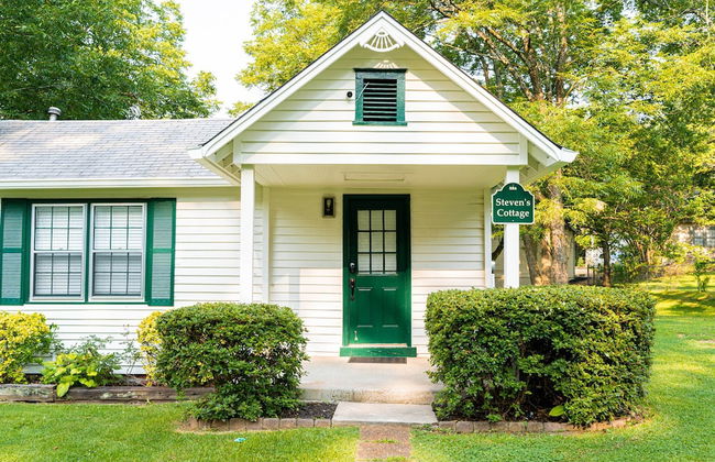 Private 1BR Cottage In Downtown Historic Norcross - Photo 9
