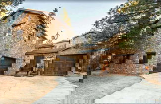 Foto 1 - Big Bear Castle by Avantstay Private Home in Great Big Bear Location w/ Hot Tub