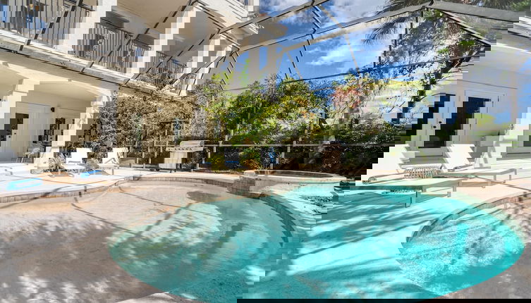 Foto 1 - Miramar Manor by Avantstay Walk to the Beach!