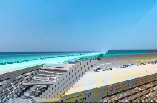 Foto 37 - Backyard Beach by Avantstay Oceanfront Destin Paradise