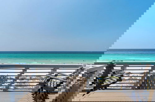 Foto 36 - Backyard Beach by Avantstay Oceanfront Destin Paradise