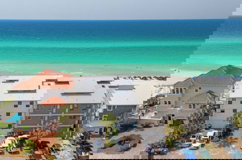 Foto 53 - Backyard Beach by Avantstay Oceanfront Destin Paradise