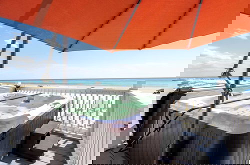 Foto 15 - Backyard Beach by Avantstay Oceanfront Destin Paradise