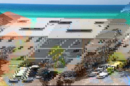 Foto 45 - Backyard Beach by Avantstay Oceanfront Destin Paradise