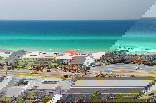 Foto 55 - Backyard Beach by Avantstay Oceanfront Destin Paradise