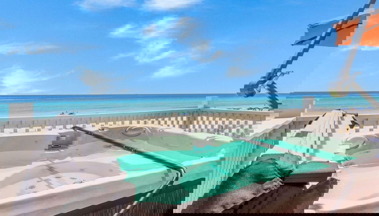 Foto 1 - Backyard Beach by Avantstay Oceanfront Destin Paradise